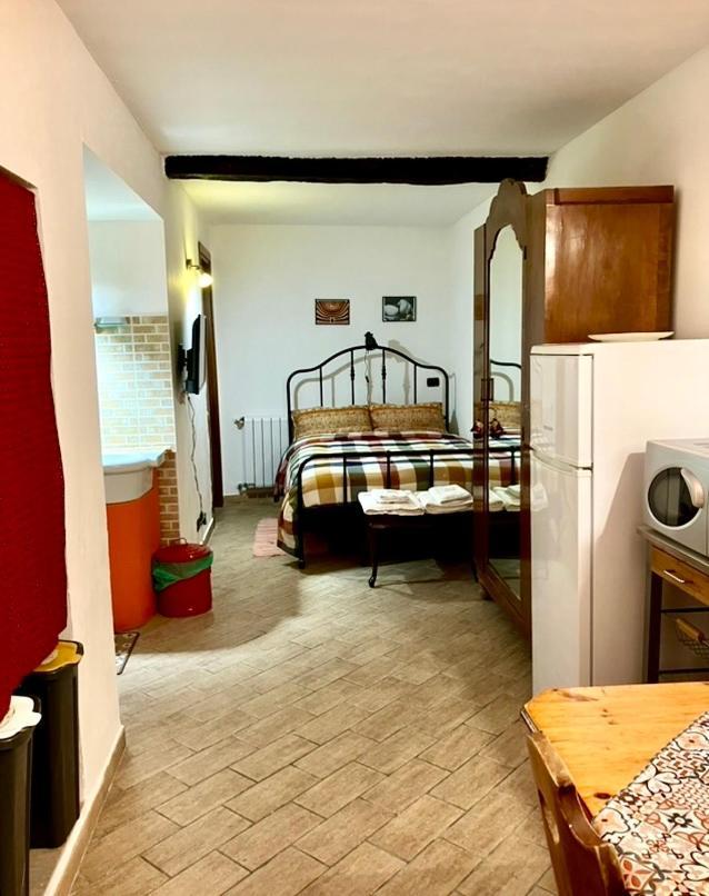 Case Vacanza Cipriano Spacious Apartment And Cosy Studio Monolocale Torretta  Buitenkant foto