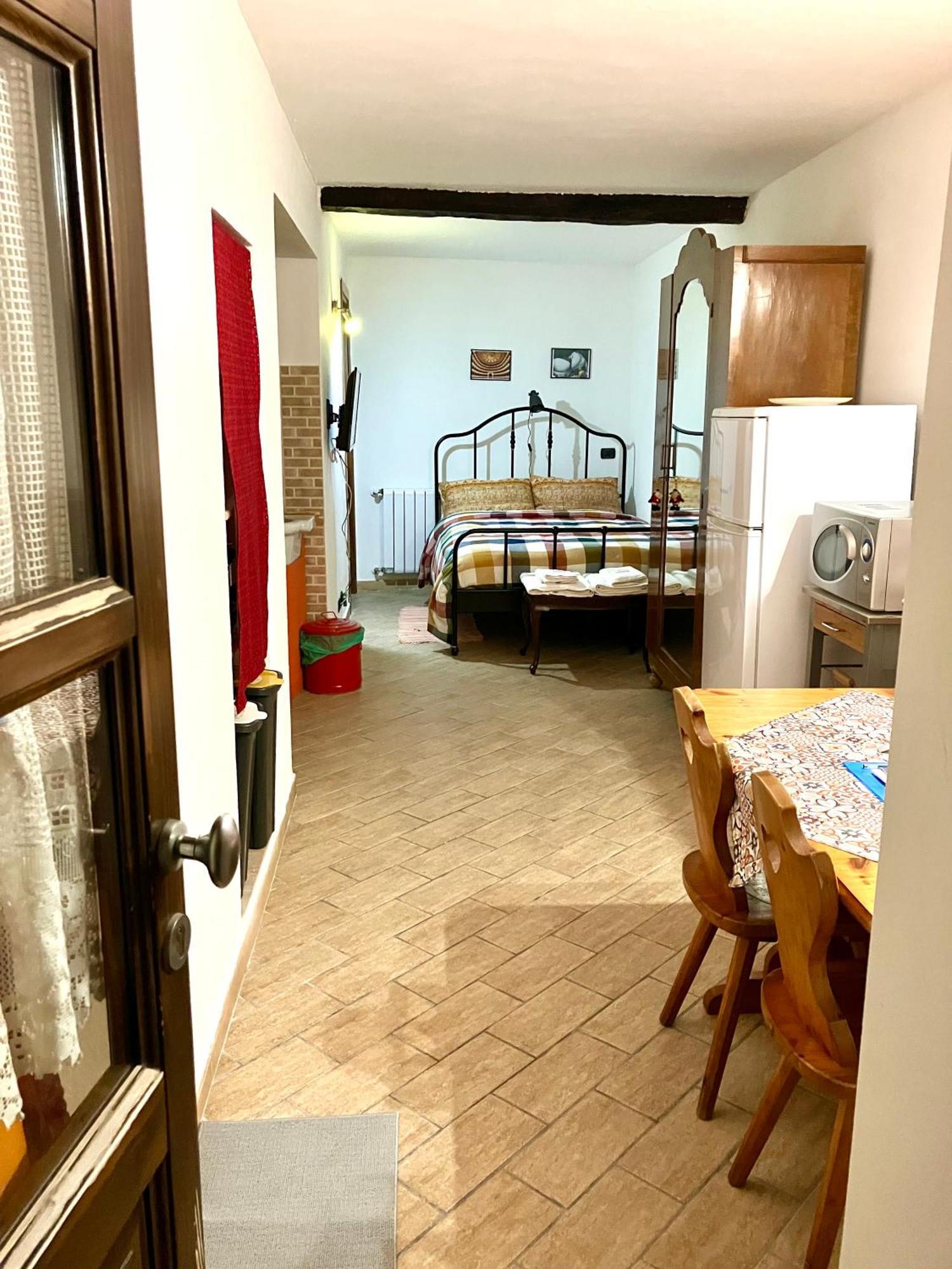 Case Vacanza Cipriano Spacious Apartment And Cosy Studio Monolocale Torretta  Buitenkant foto