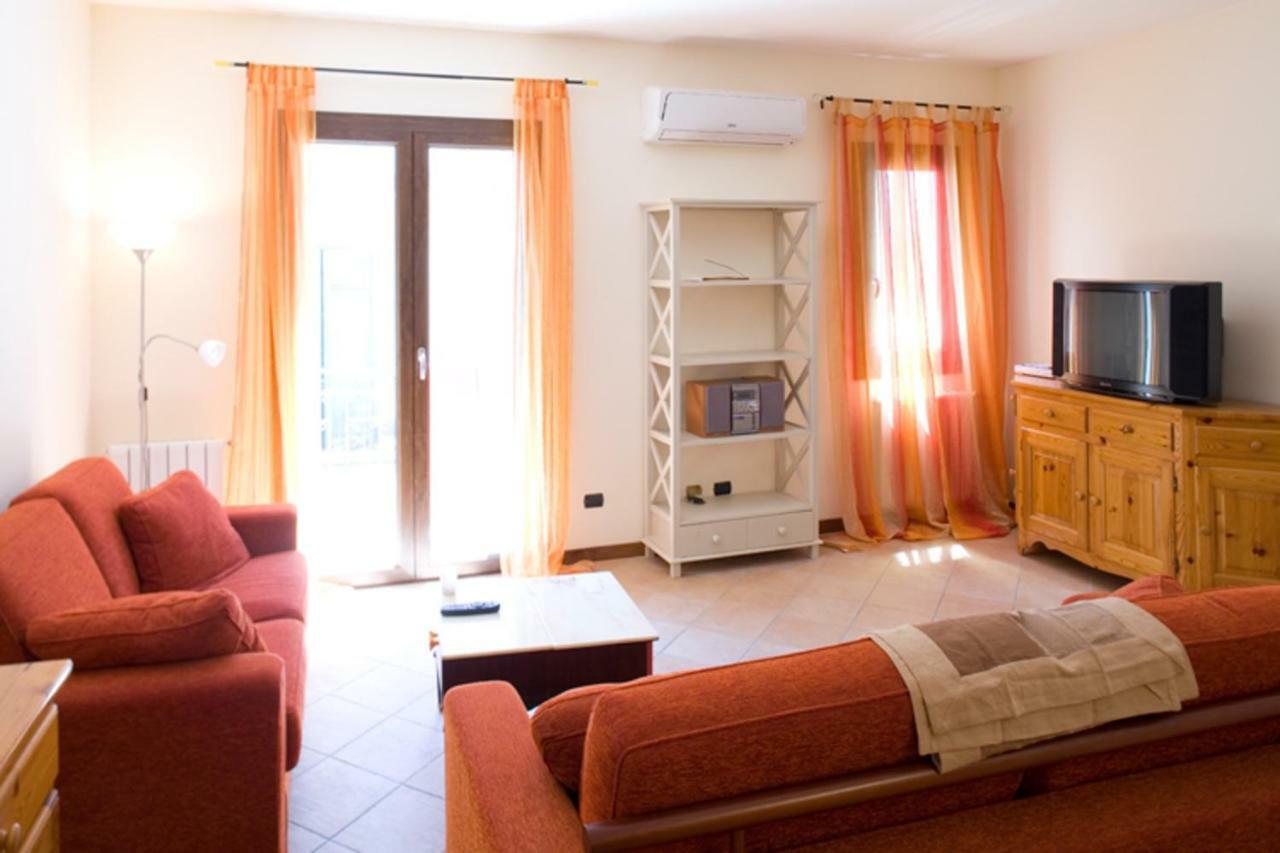 Case Vacanza Cipriano Spacious Apartment And Cosy Studio Monolocale Torretta  Buitenkant foto